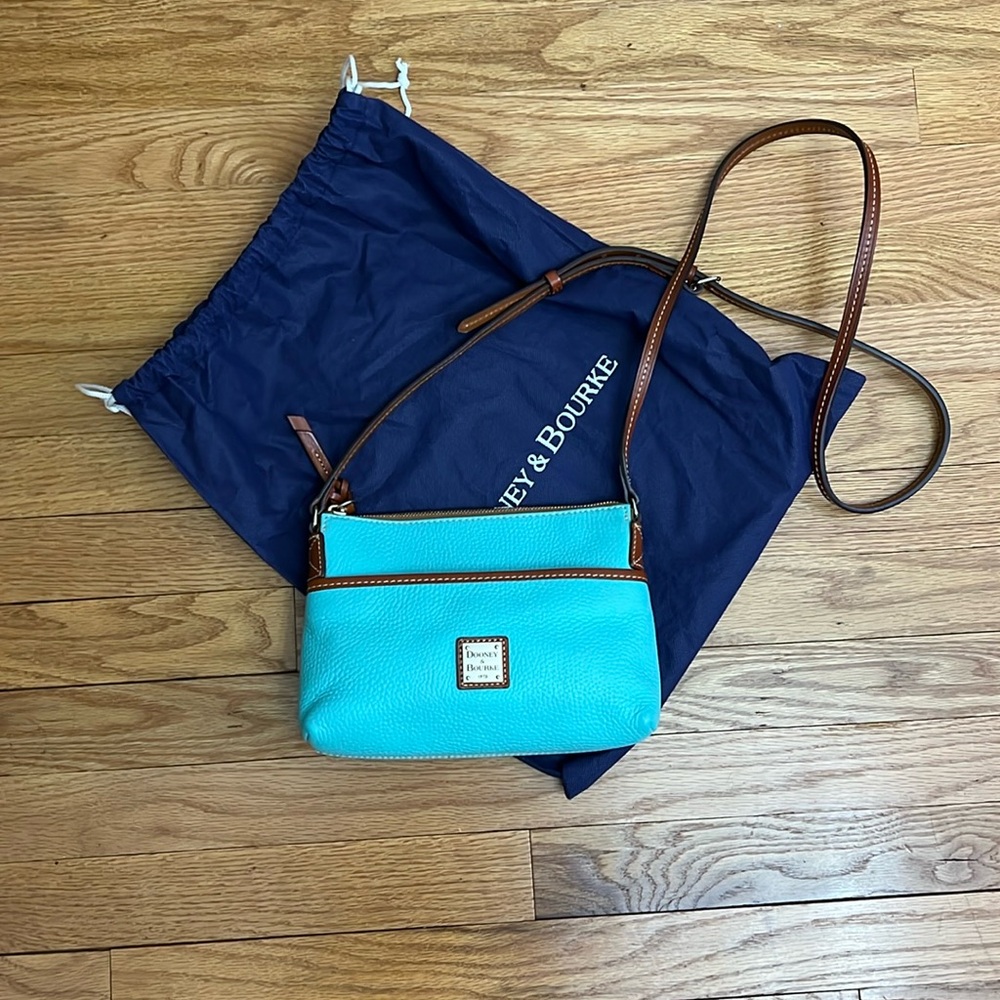 Dooney & Bourke Crossbody